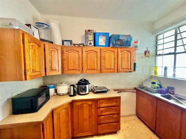 Apartment for sale in Seaview, Kwazulu-natal