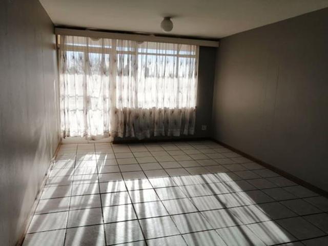 Apartment for sale in Bloemfontein, Free State