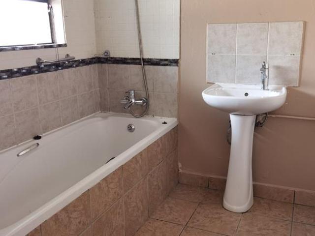Apartment for rent in Ehlanzeni, Mpumalanga