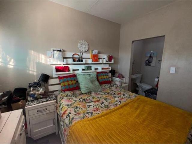 Apartment for sale in Frances Baard, Northern Cape