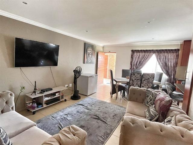 Apartment for sale in Ekurhuleni, Gauteng
