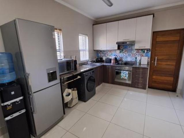 Apartment for rent in Seaview, Kwazulu-natal