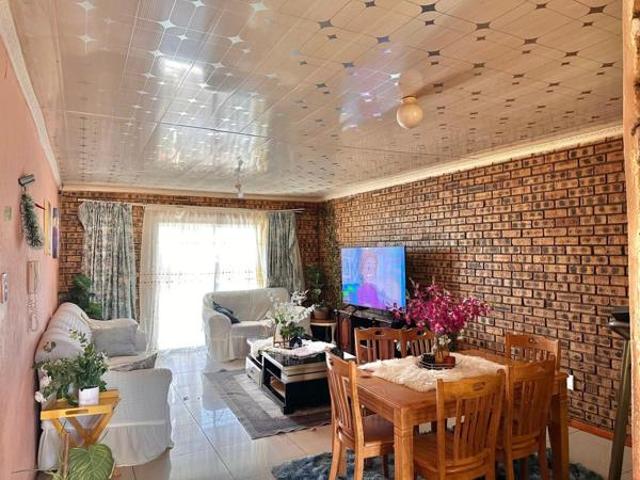 Apartment for sale in Kwazulu-natal