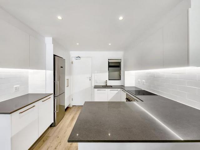 Apartment for rent in Cape Town, City of Cape Town