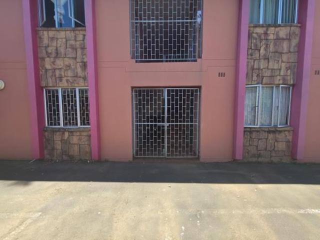 Apartment for rent in Seaview, Kwazulu-natal