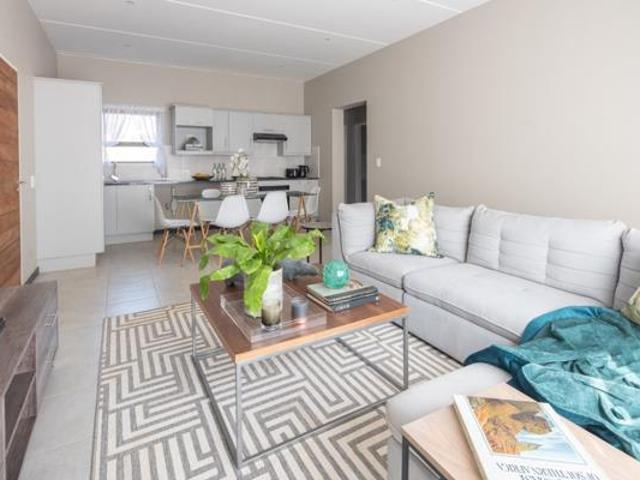 Apartment for rent in Waterkloof, Gauteng