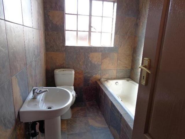 Apartment for rent in Ekurhuleni, Gauteng