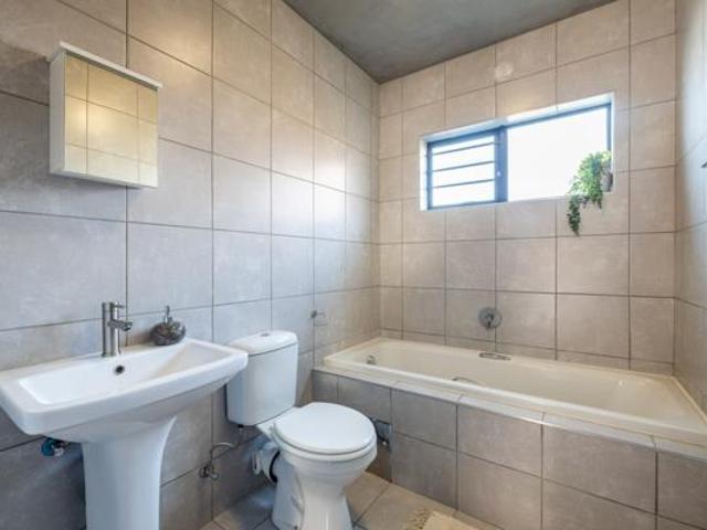 Apartment for rent in West Rand Garden estates, Westonaria Local Municipality