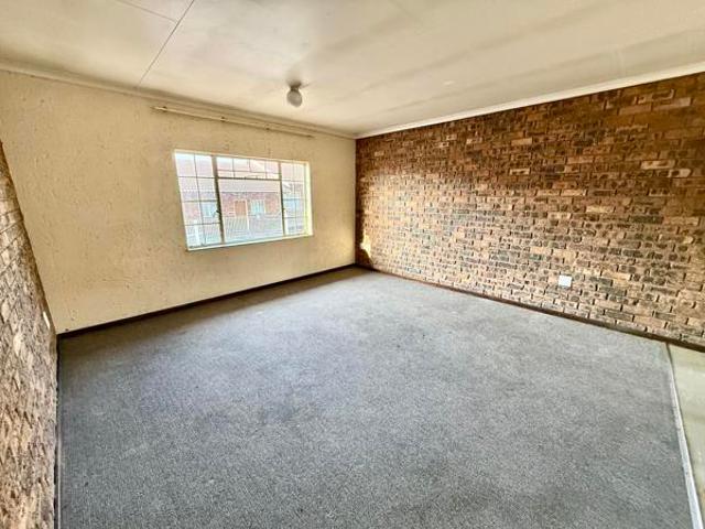 Apartment for sale in Gert Sibande, Mpumalanga
