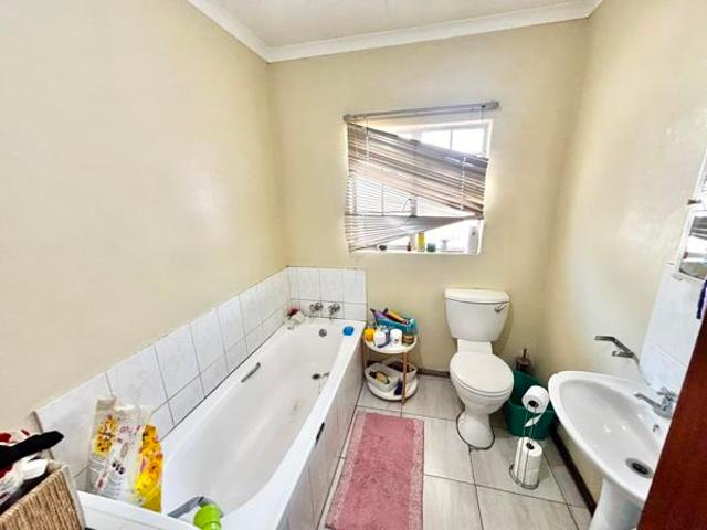 Apartment for sale in Gert Sibande, Mpumalanga