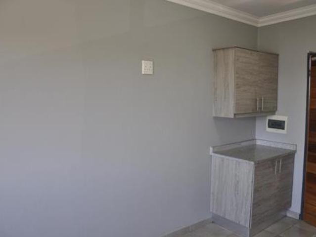 Apartment for sale in Vosloorus, Gauteng
