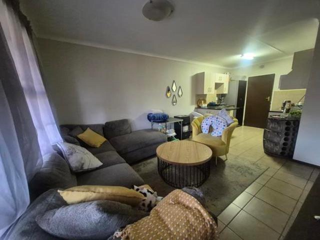 Apartment for sale in Vosloorus, Gauteng