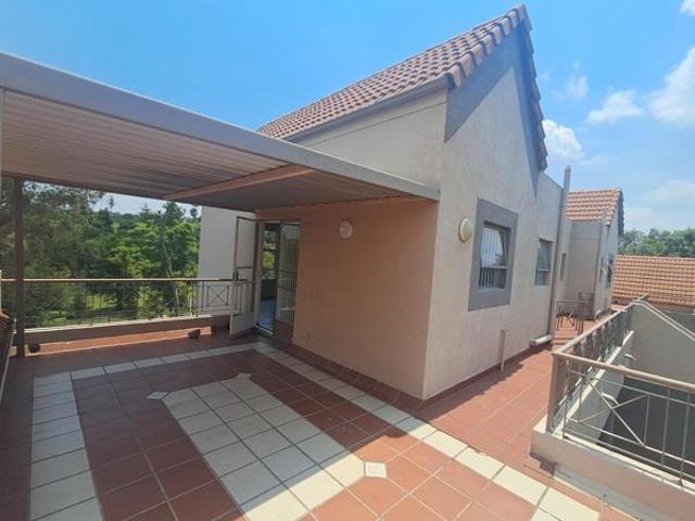 Apartment for sale in Vosloorus, Gauteng