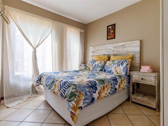 Apartment for sale in Vosloorus, Gauteng