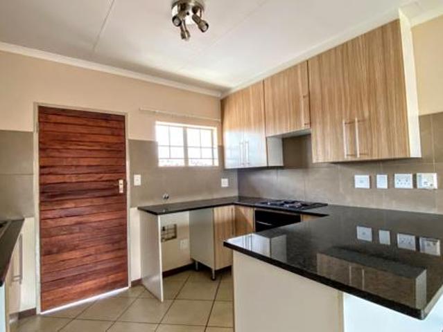 Apartment for sale in Vosloorus, Gauteng