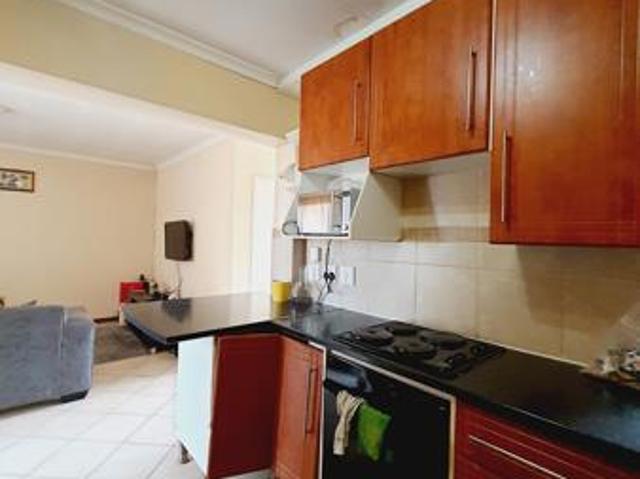 Apartment for sale in Vosloorus, Gauteng