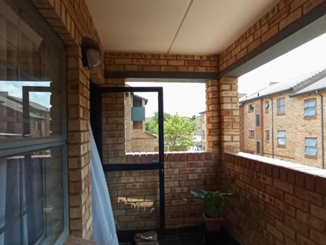 Apartment for sale in Vosloorus, Gauteng