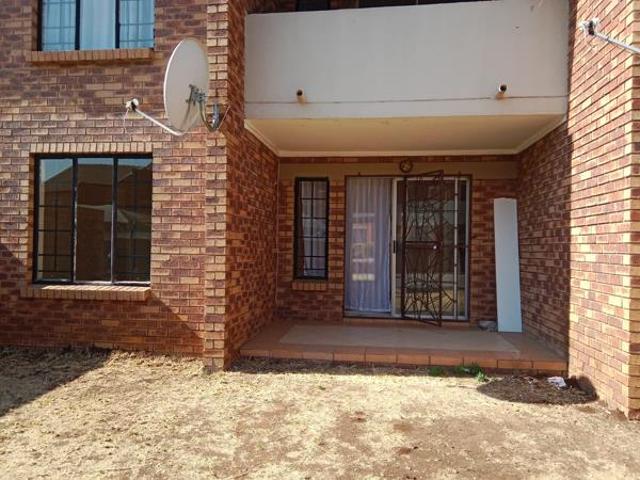 Apartment for rent in Vosloorus, Gauteng