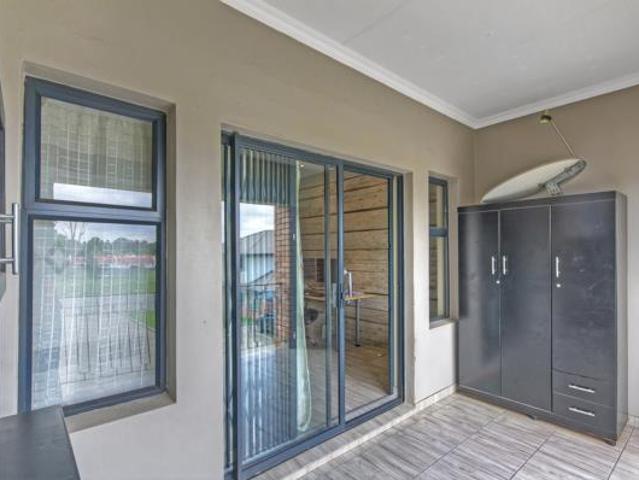 Apartment for sale in Vosloorus, Gauteng