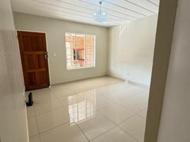 Apartment for rent in Vosloorus, Gauteng