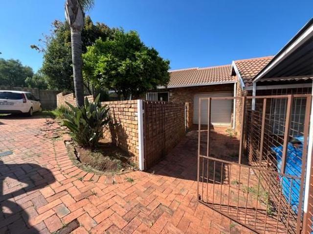 Apartment for rent in Ekurhuleni, Gauteng