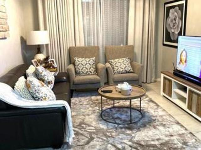 Apartment for rent in North & Sandton, Randburg