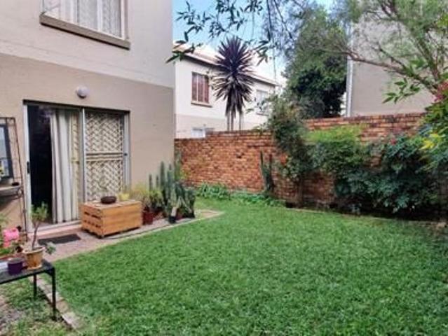 Apartment for rent in North & Sandton, Randburg