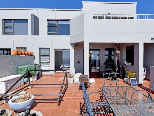 Apartment for sale in Gauteng