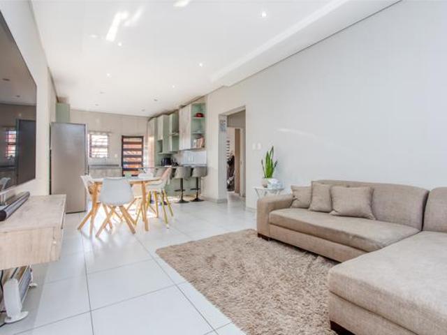 Apartment for rent in Vosloorus, Gauteng