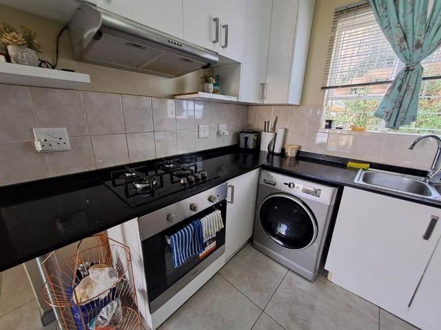 Apartment for sale in Vosloorus, Gauteng