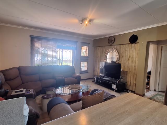 Apartment for sale in Randburg, City of Johannesburg Metropolitan Municipality