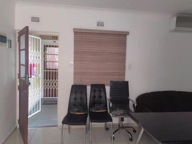 Apartment for sale in Mount Moreland, Kwazulu-natal