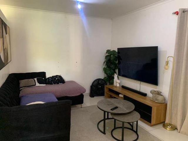 Apartment for sale in Mount Moreland, Kwazulu-natal