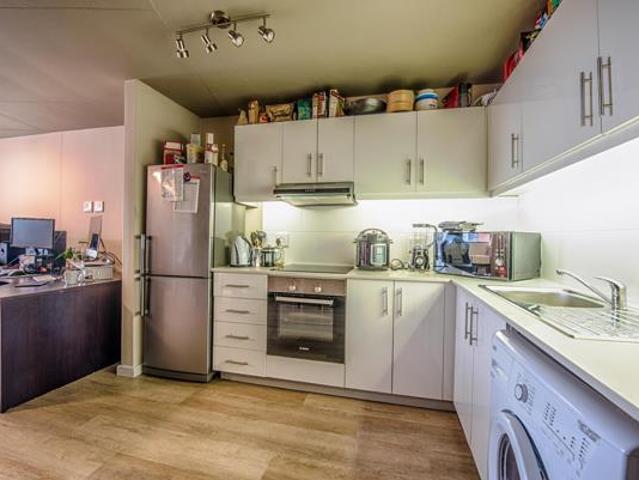 Apartment for sale in Cape Town, Western Cape