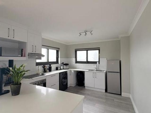 Apartment for sale in Cape Town, Western Cape