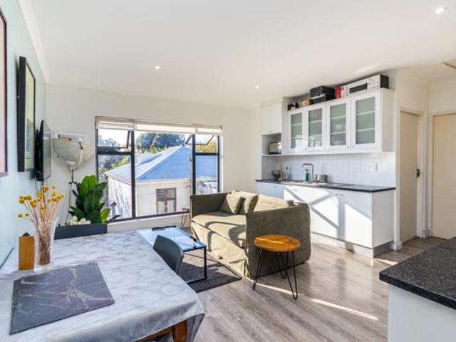 Apartment for sale in Cape Town, Western Cape