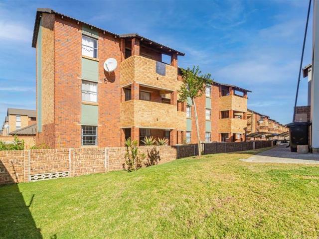 Apartment for rent in Vosloorus, Gauteng