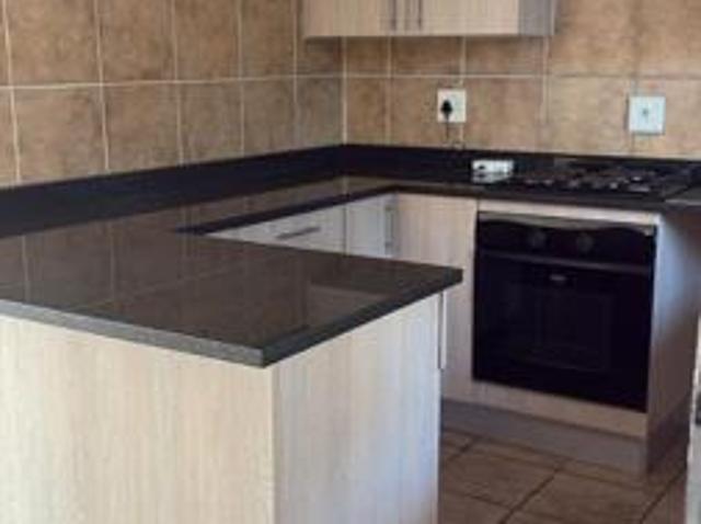 Apartment for rent in Waterkloof, Gauteng