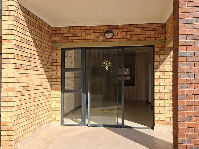 Apartment for sale in Waterkloof, Gauteng