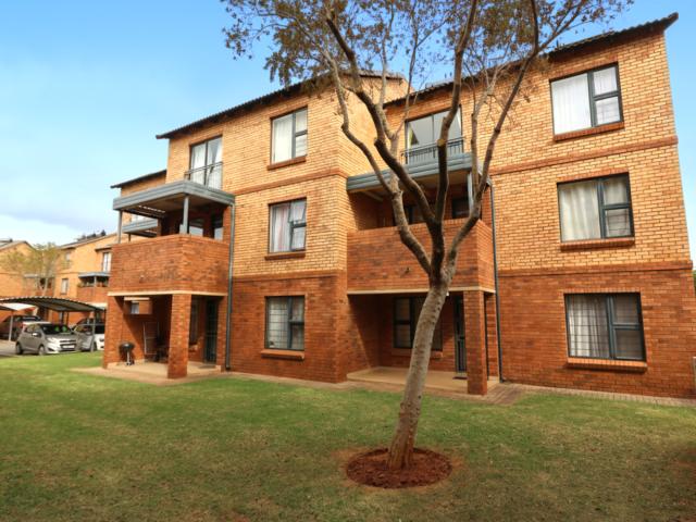 Apartment for sale in Waterkloof, Gauteng