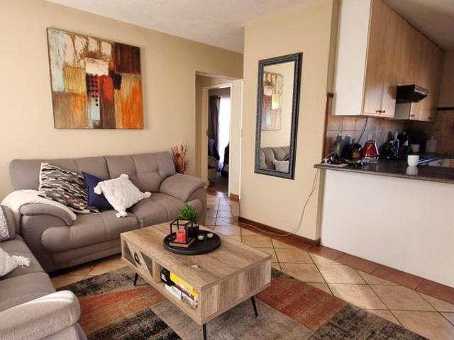 Apartment for rent in Waterkloof, Gauteng