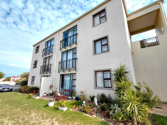 Apartment for sale in Strand, Western Cape