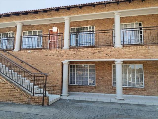 Apartment for sale in Rustenburg Local Municipality, Bojanala Platinum District Municipality