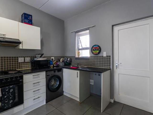 Apartment for sale in Cape Town, Western Cape