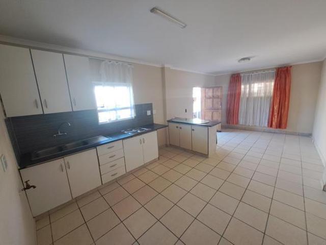 Apartment for rent in Seaview, Kwazulu-natal