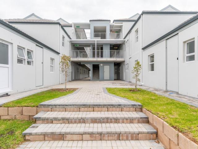 Apartment for rent in Paarl, Drakenstein Local Municipality