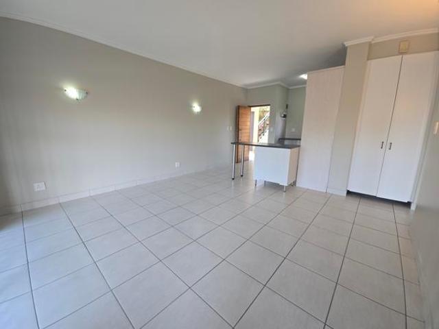 Apartment for rent in Princess Grant, Kwazulu-natal