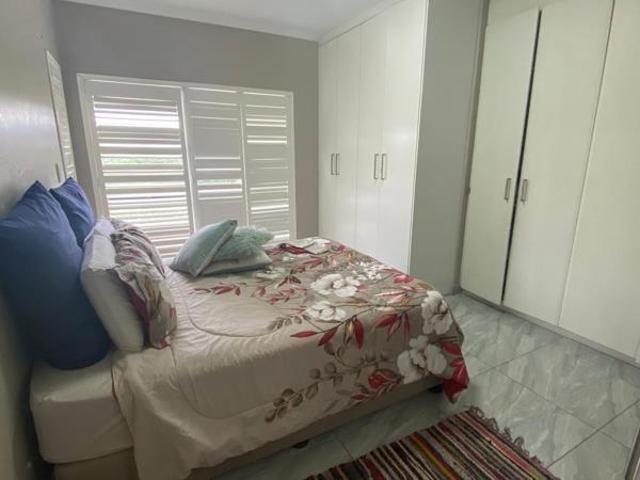 Apartment for rent in Princess Grant, Kwazulu-natal