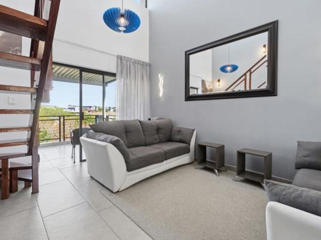 Apartment for sale in Princess Grant, Kwazulu-natal