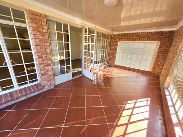Apartment for sale in Rosendal, Free State